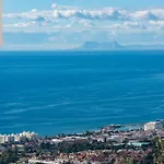 Villa Lavanda Altos De *