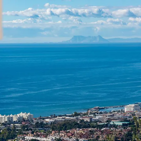 Villa Lavanda Altos De *