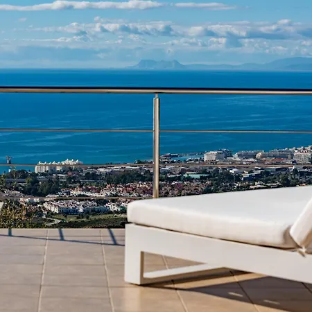 Lavanda Altos De ماربيا